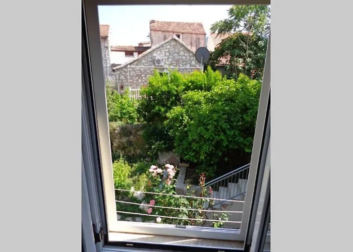 Knezovic Daire Stari Grad (Hvar)